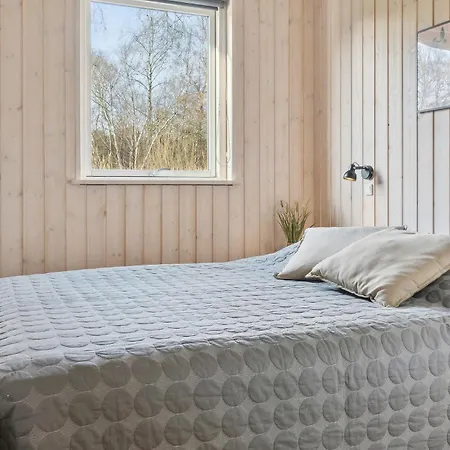Ferienhaus Gorgeous In With Sauna