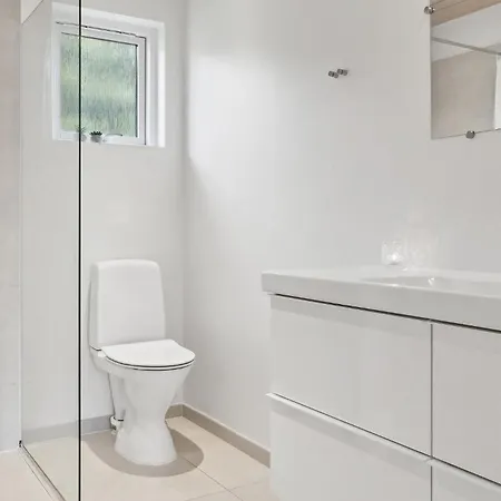 度假居 In With 6 Bedrooms, Sauna And Indoor Swimming Pool *