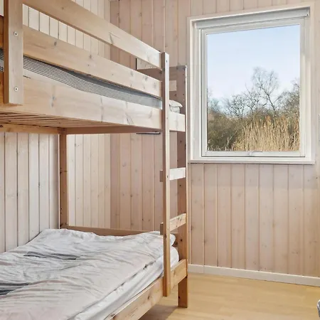 In With 6 Bedrooms, Sauna And Indoor Swimming Pool 度假居 Vejby