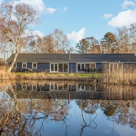 度假居 In With 6 Bedrooms, Sauna And Indoor Swimming Pool *