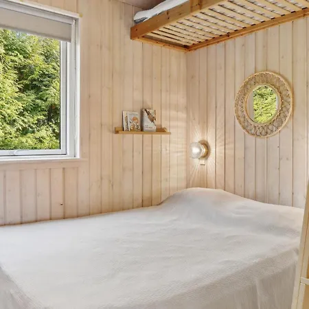 Ferienhaus Gorgeous In With Sauna