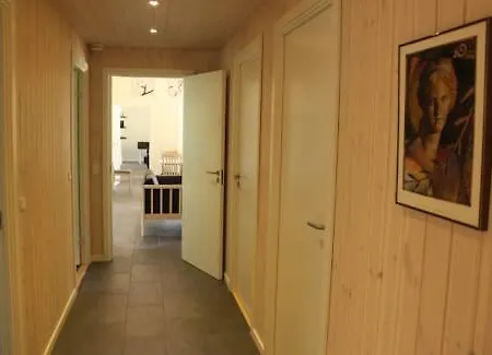 度假居 In With 6 Bedrooms, Sauna And Indoor Swimming Pool *